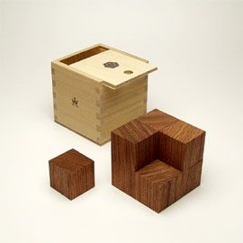 童具館 | 木のおもちゃ がりとん
