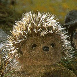 ケーセン Koesen ぬいぐるみ モヘアハリネズミ 足付 HEDGEHOG |木の