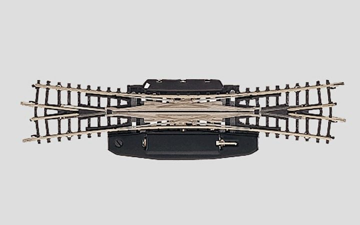 maerklin/メルクリン 8560 ダブルクロスポイントレール L:112.8mm 13°r:323mm for Z