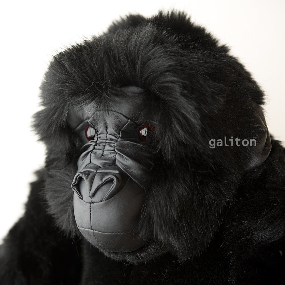 ケーセン Koesen ぬいぐるみ ゴリラの母 GORILLA, MOTHER |木の