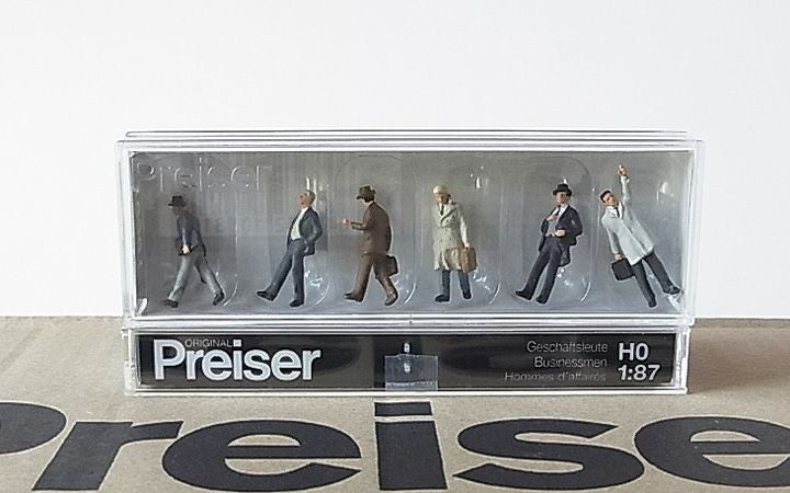 Preiser/プライザー 10381 HO 1/87 ビジネスマン