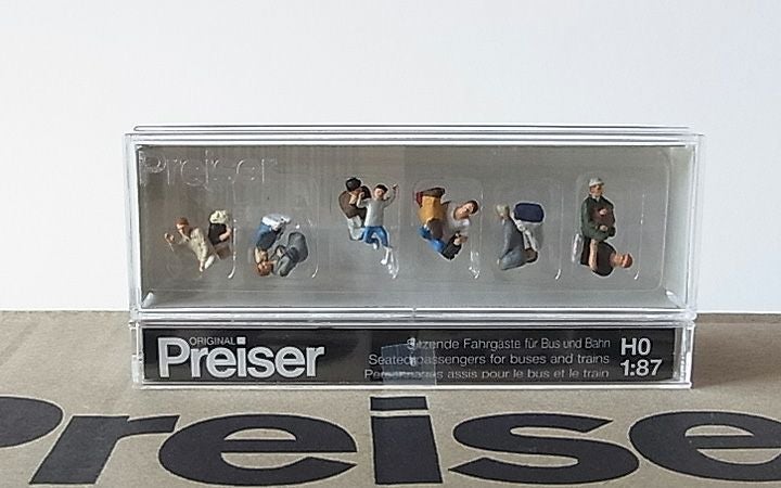 Preiser/プライザー 10386 HO 1/87 座っている乗客（バス・列車用）