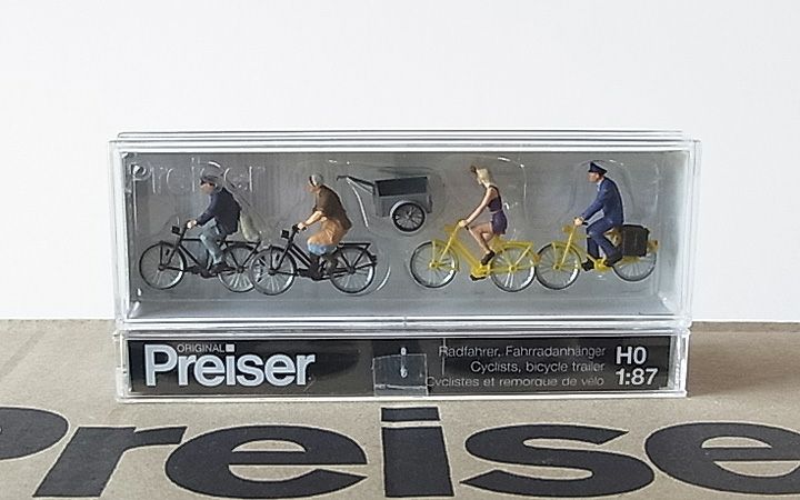 Preiser/プライザー 10507 HO 1/87 自転車に乗っている人と自転車トレーラー