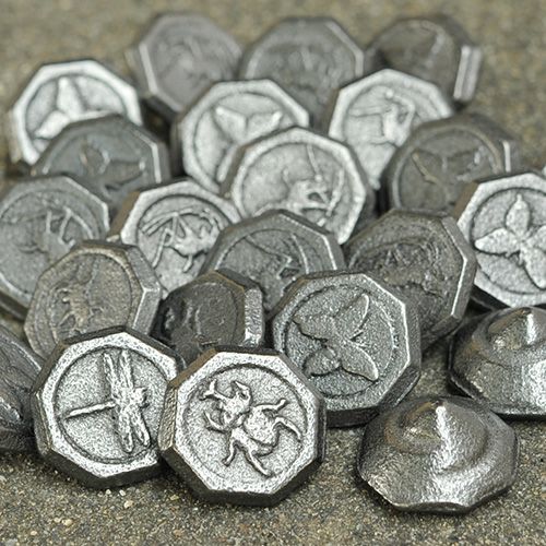 ベーゴマ　鋳物　金属製六角形　コマ　貴重　レア　昭和レトロ　日本製 日三鋳造所 ベーゴマ 新角六（しんかくろく）昆虫シリーズ |木の