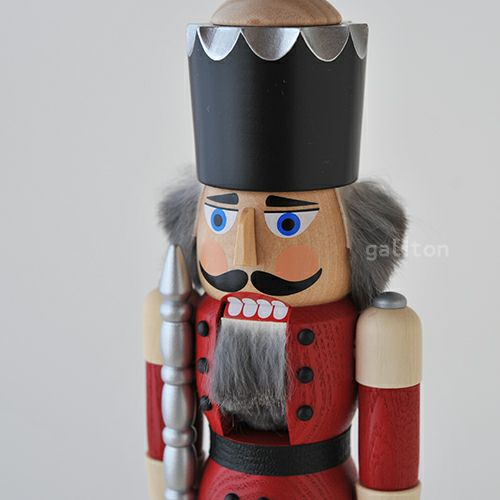 くるみ割り人形 ザイフェナーフォルクスクンスト Seiffener Volkskunst 王様(小) 赤/ナチュラル 113111