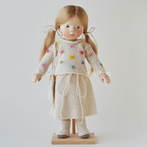 Elisabeth Pongratz ポングラッツ人形 オールウッド H290 おさげ髪白花柄セーター