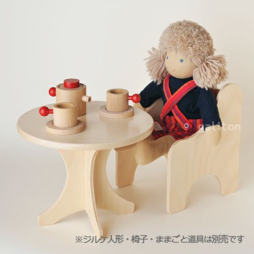 ニック社 nic 人形用テーブル
