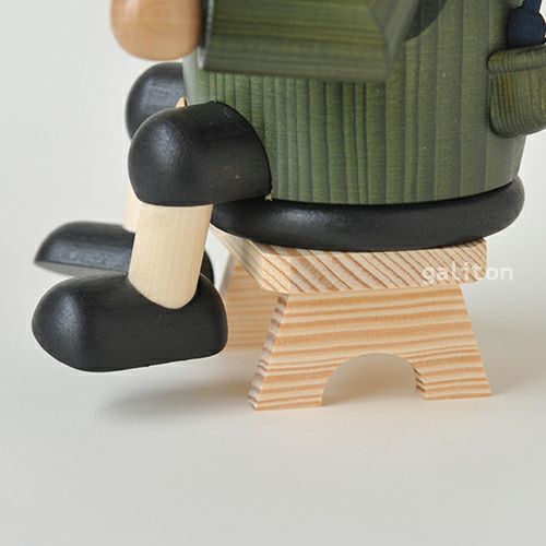 煙出し人形 KWO煙出し人形座り用ベンチ 81925