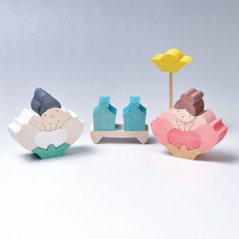 小黒三郎 桜の花坐りびな（ぼんぼり付き）