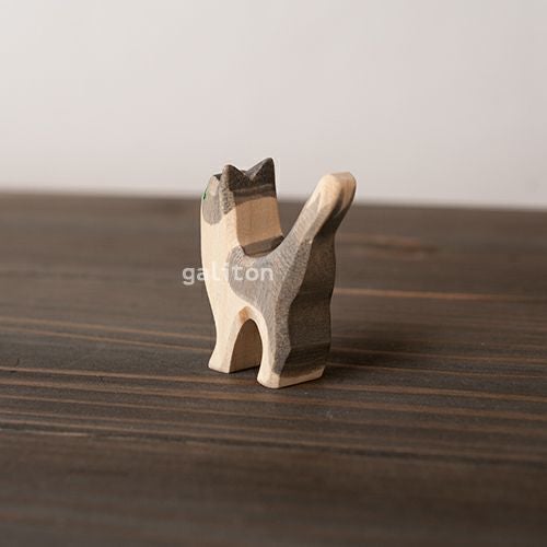 オストハイマー Ostheimer ねこ グレー 上向き