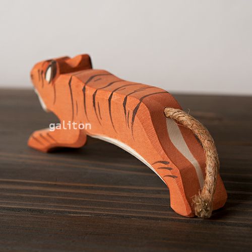 オストハイマー Ostheimer トラ 跳び