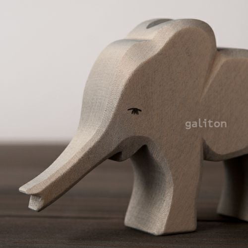 オストハイマー Ostheimer ぞうの子 鼻のばし