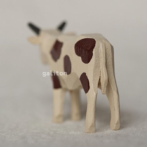 クリスティアンヴェルナー Christian Werner ウシ 茶ブチ オス（小）