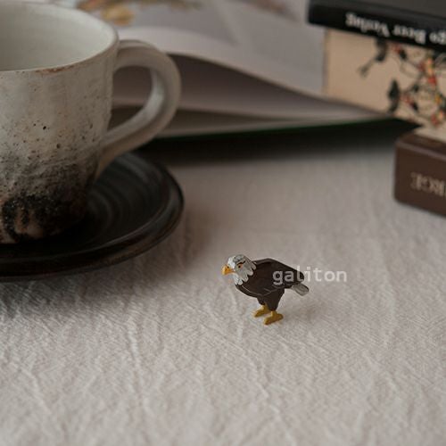 クリスティアンヴェルナー Christian Werner 白頭ワシ（小）