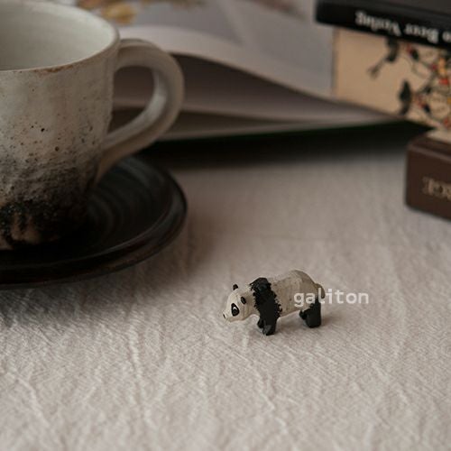 クリスティアンヴェルナー Christian Werner パンダ オス 歩き（小）