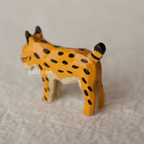 クリスティアンヴェルナー Christian Werner ヤマネコ（小）