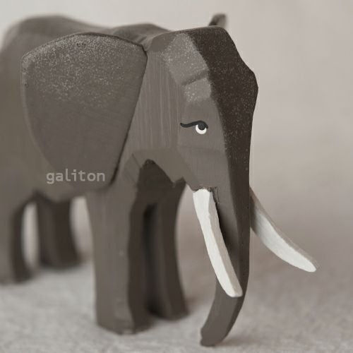 クリスティアンヴェルナー Christian Werner ぞう オス（大）