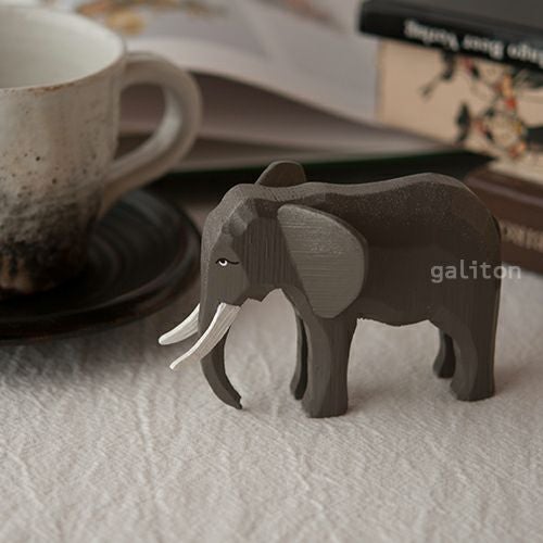 クリスティアンヴェルナー Christian Werner ぞう オス（大）