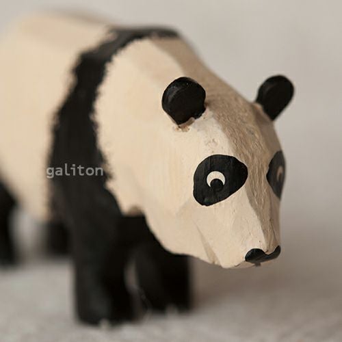 クリスティアンヴェルナー Christian Werner パンダ オス 歩き（大）