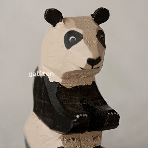 クリスティアンヴェルナー Christian Werner パンダ メス 座り（大）