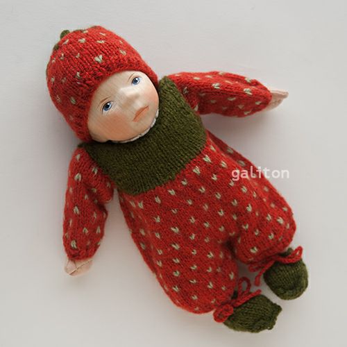 Elisabeth Pongratz ポングラッツ ベビー（中） M005 ニットいちご柄