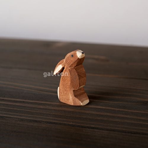 オストハイマー Ostheimer うさぎ 茶 上向き