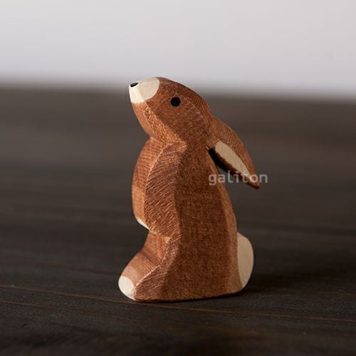 オストハイマー Ostheimer うさぎ 茶 上向き