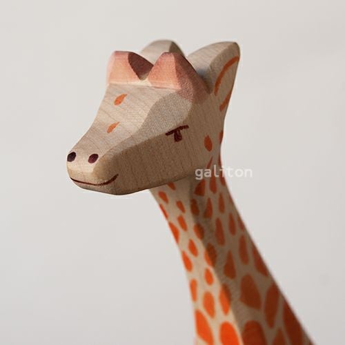 オストハイマー Ostheimer きりん 歩き