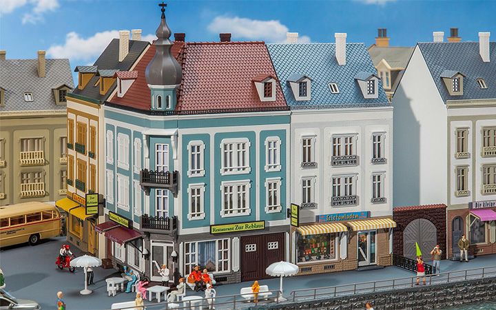 FALLER/ファーラー 130703 ベートーベン通りにある 2 軒のタウンハウス　HOゲージ