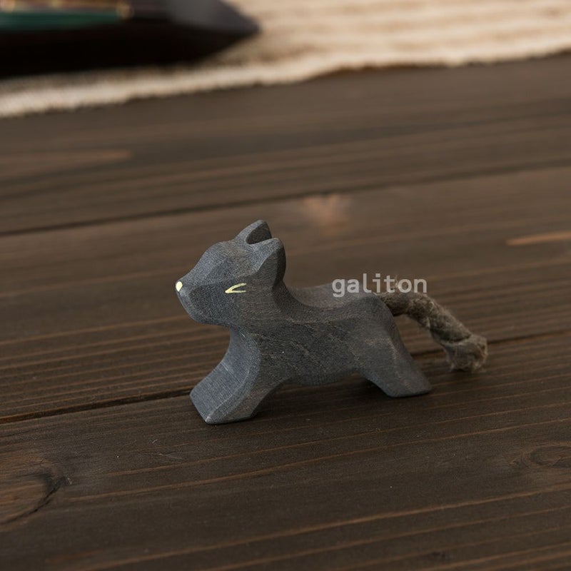 オストハイマー Ostheimer 黒ヒョウの子