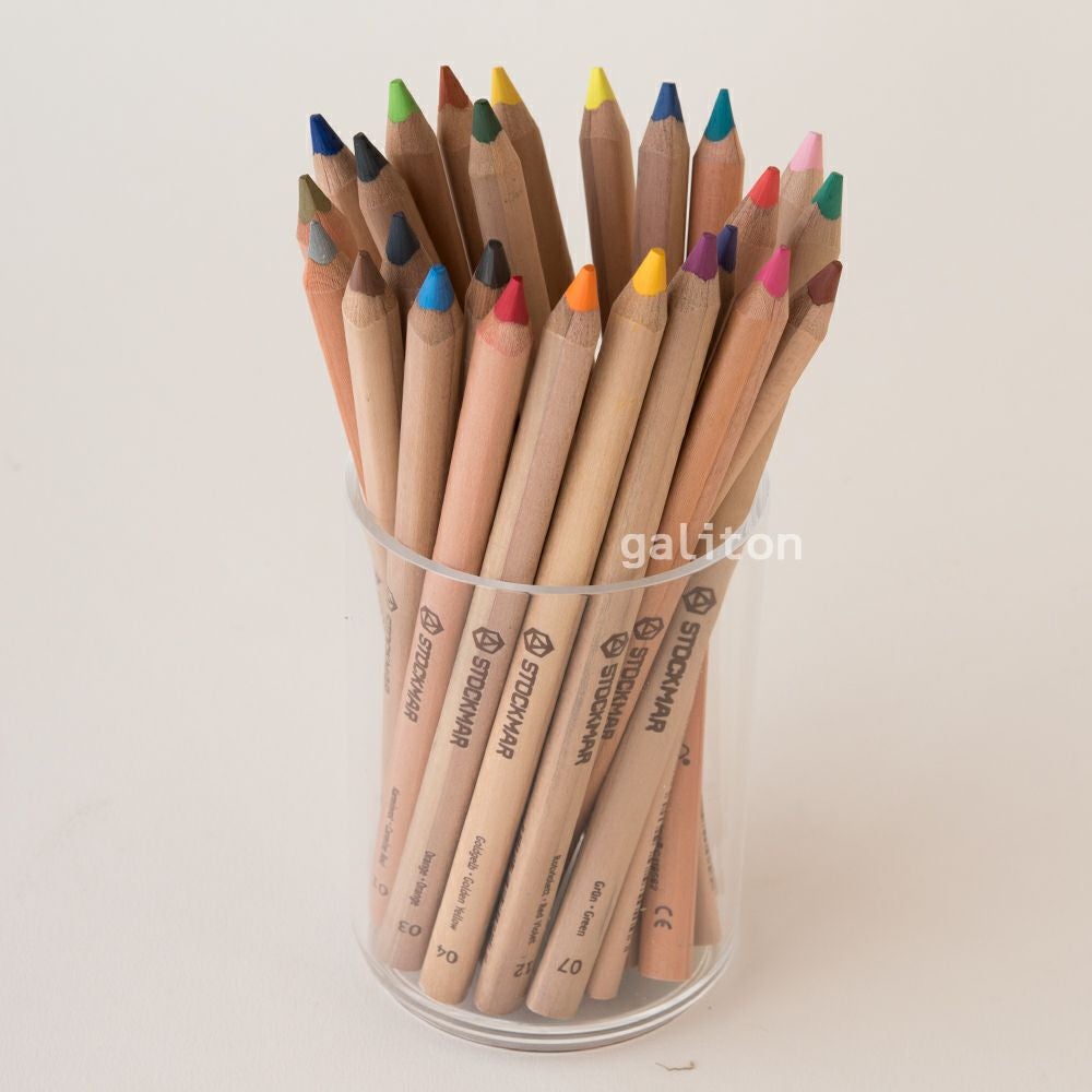 シュトックマー Stockmar三角軸色鉛筆24色+鉛筆B アクリルペン立て付き