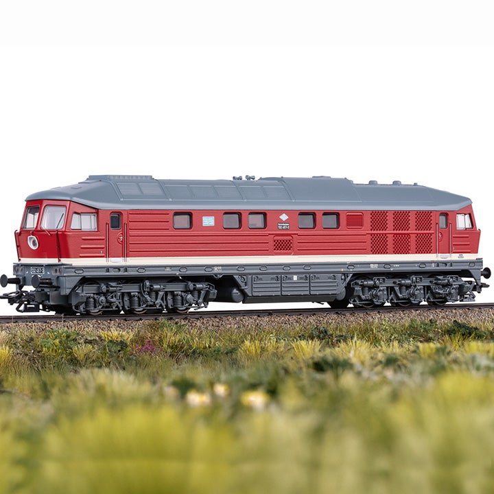 maerklin/メルクリン 36436 ディーゼル機関車 DR Class132 |木の